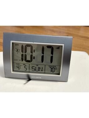 AcuRite Atomic Alarm Clock with Large LCD Display , Working Good